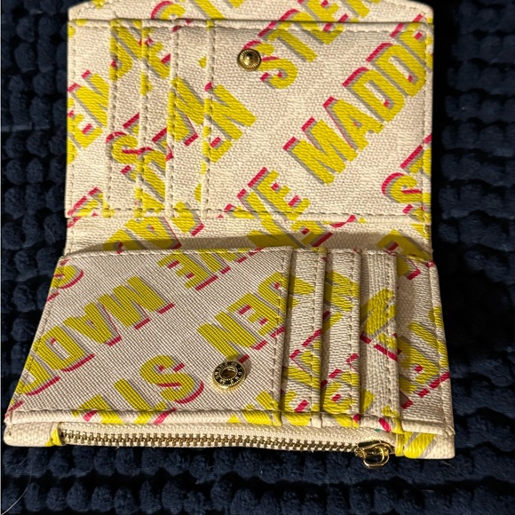 Steve Madden Beige and Yellow Wallet - Picture 3 of 5
